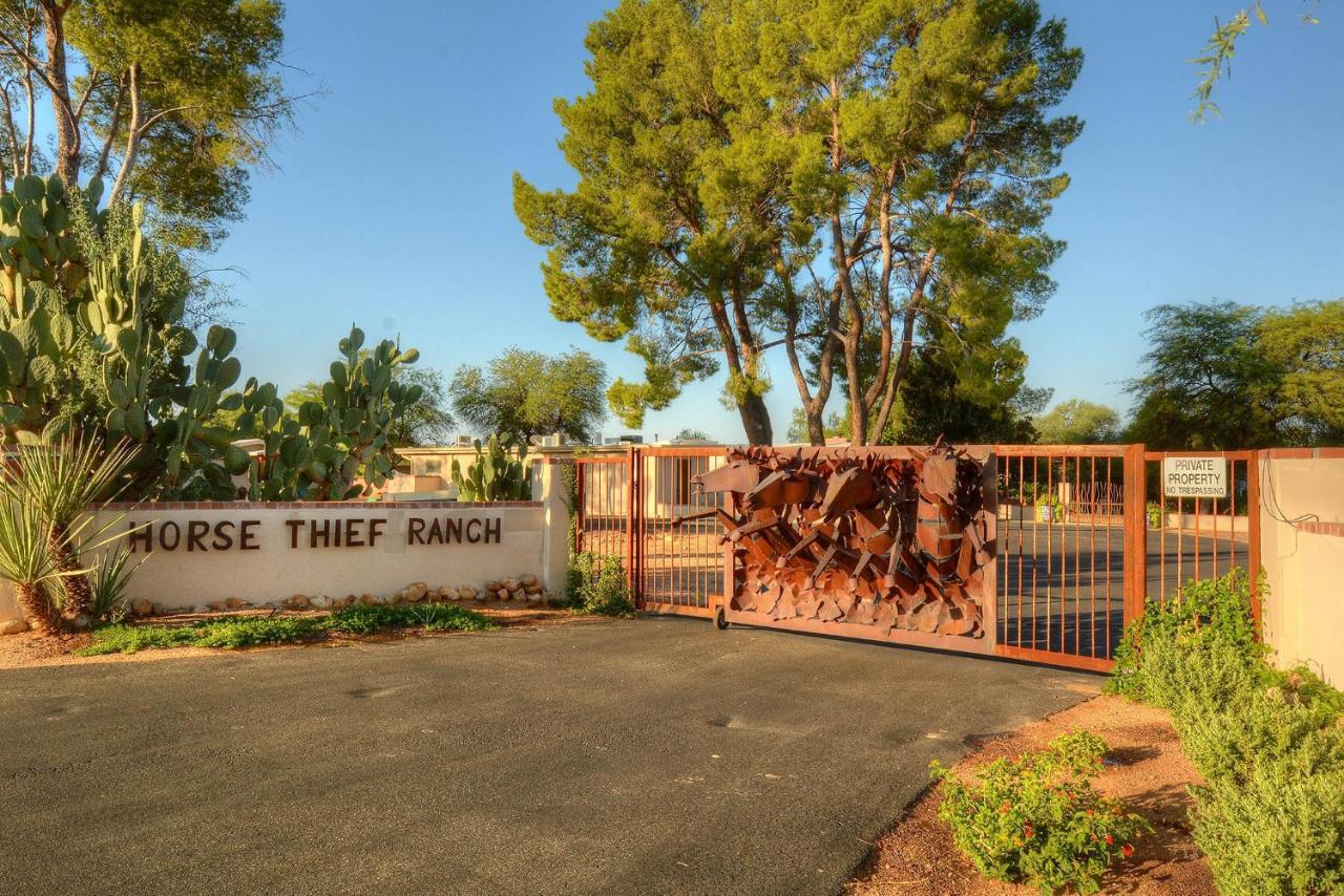 Pet-Friendly Tucson Casita Shared Hot Tub And Porch 빌라 외부 사진