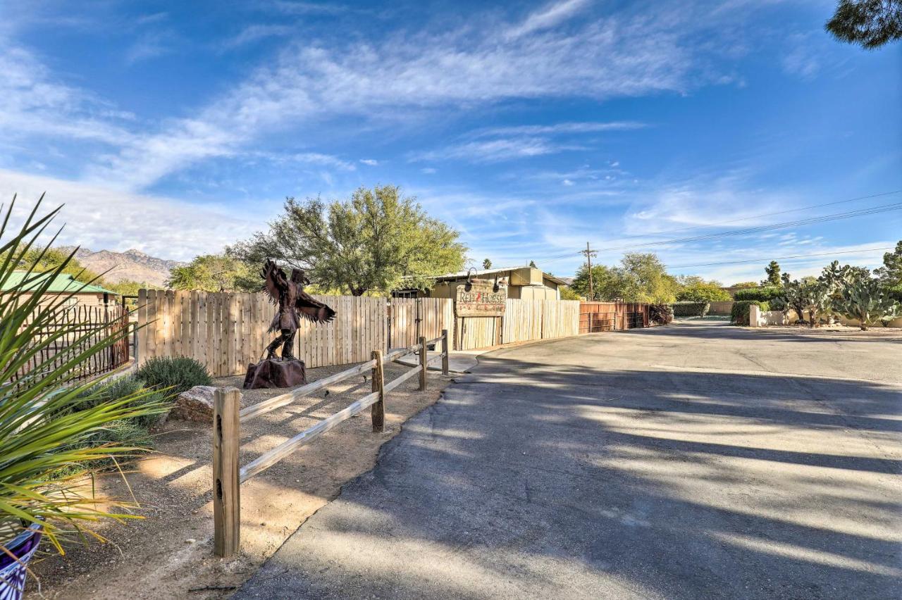 Pet-Friendly Tucson Casita Shared Hot Tub And Porch 빌라 외부 사진